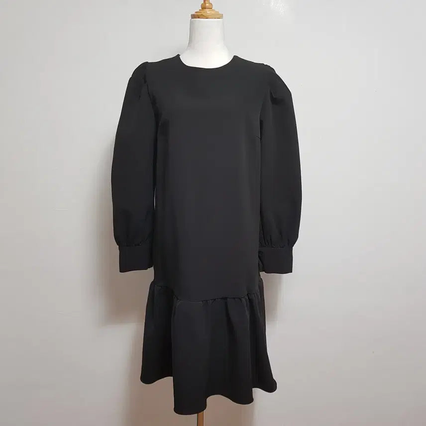 [BUNJANG] bysugar Black One-Piece Dress (New) / 4981/bysugar 여 free사이즈 블랙원피스(새상품)/내옷방