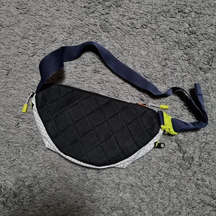 [BUNJANG] JanSport x HUF Collaboration Sling Bag Waist Bag / 잔스포츠 허프 huf 슬링백 웨이스트백 힙색 가방
