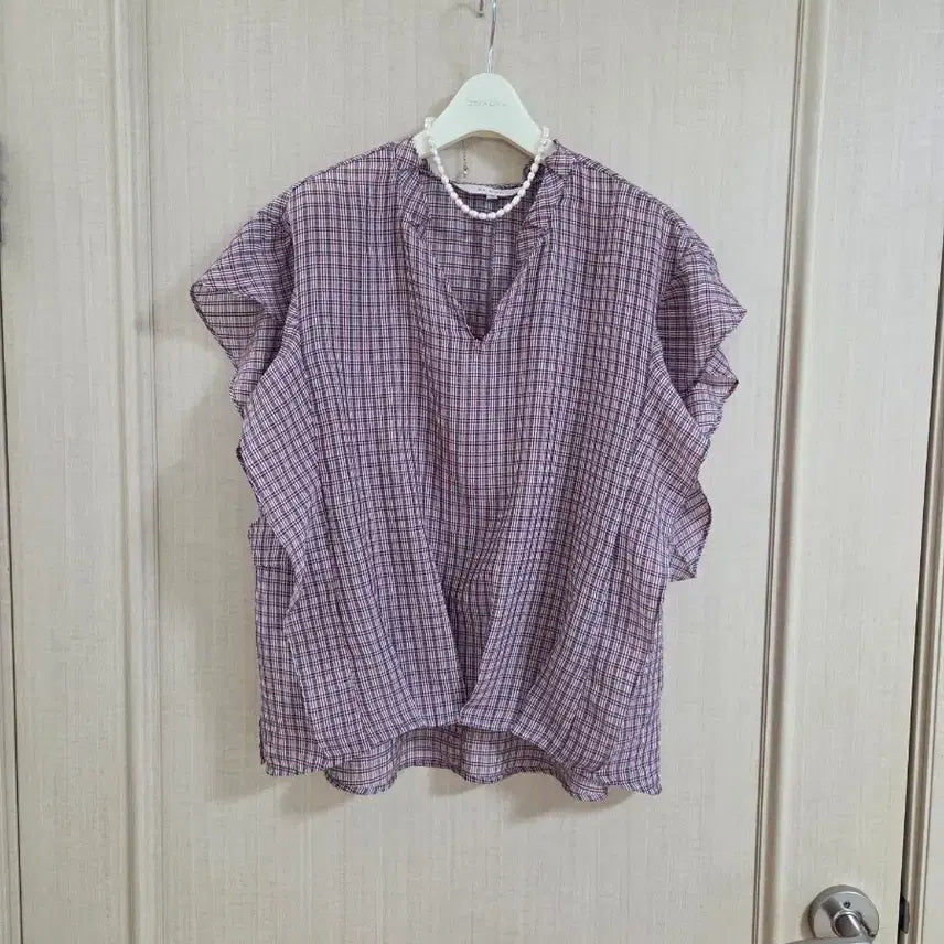 [SOLD OUT] 온앤온 체크 프릴블라우스