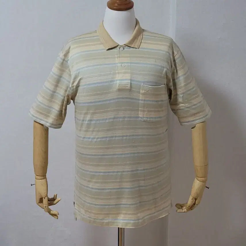 [BUNJANG] Burberry Short-Sleeve T-Shirt Size 95 / 버버리 반팔티셔츠 95