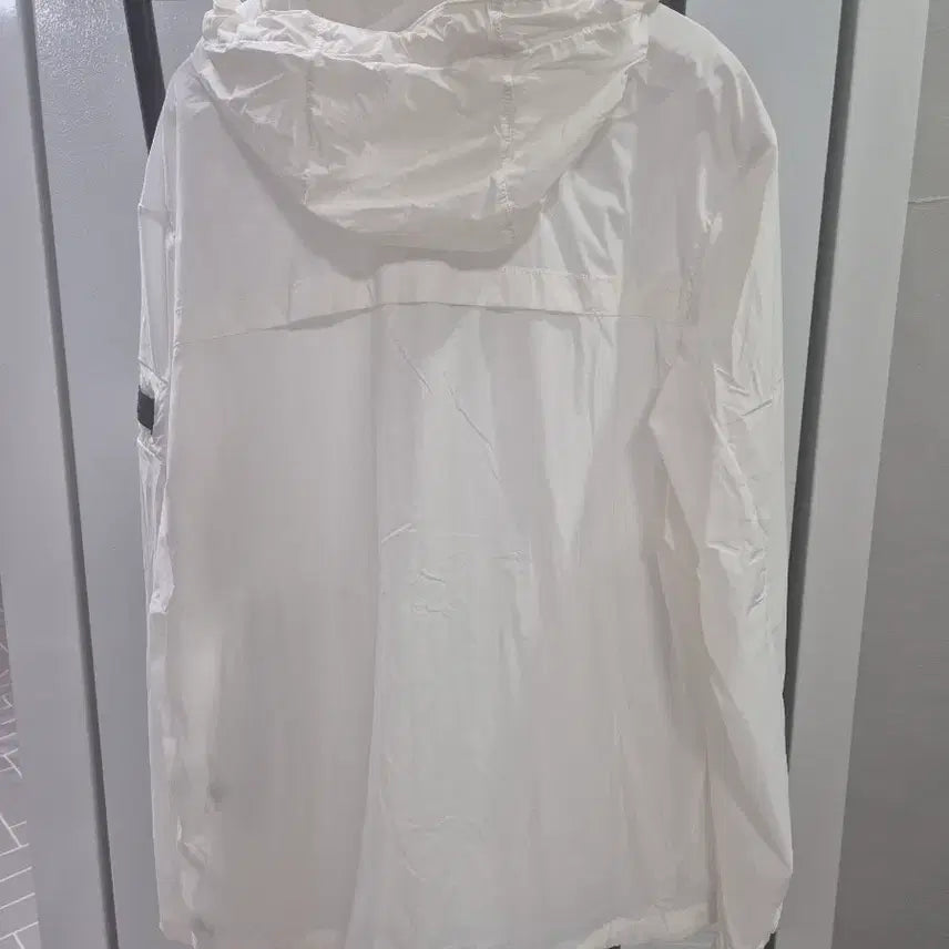 [BUNJANG] National Geographic White Windbreaker Jumper XL / 내셔널지오그래픽  바람막이 점퍼