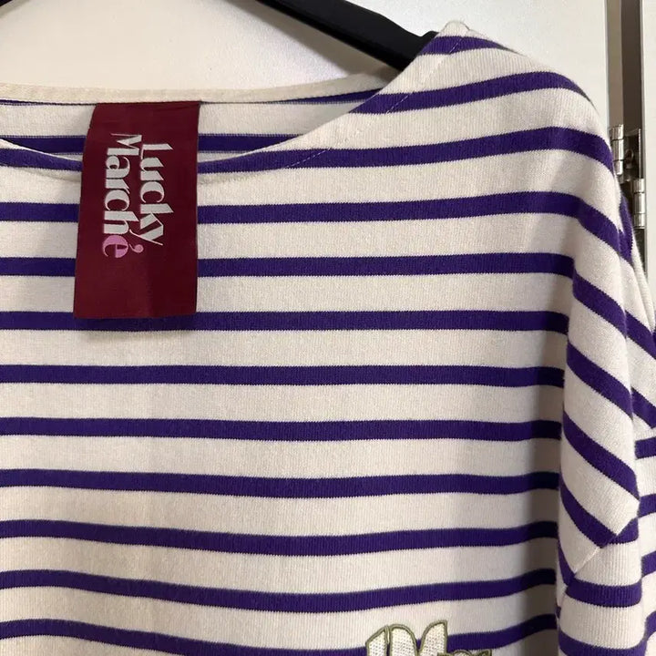 [BUNJANG] Lucky Chouette Lucky Marche Striped T-Shirt Free Size / 럭키슈에뜨  럭키마르쉐 스트라이프 티셔츠 F 상태좋아요