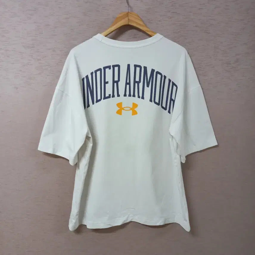 [BUNJANG] Under Armour White Printed T-Shirt Men&