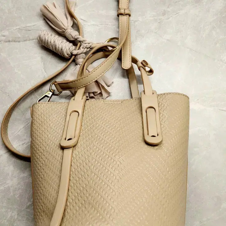 [SOLD OUT] 태슬바구니백