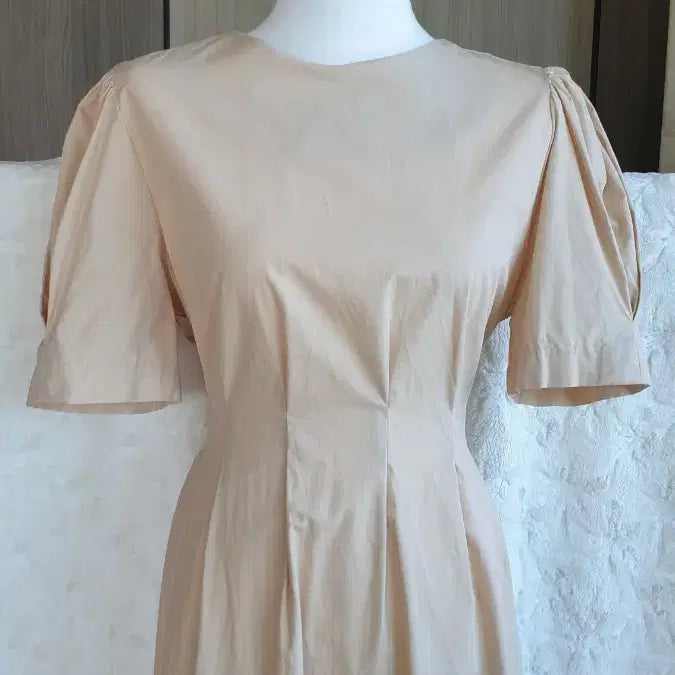 [BUNJANG] Beige Dress / 예쁜 베이지원피스