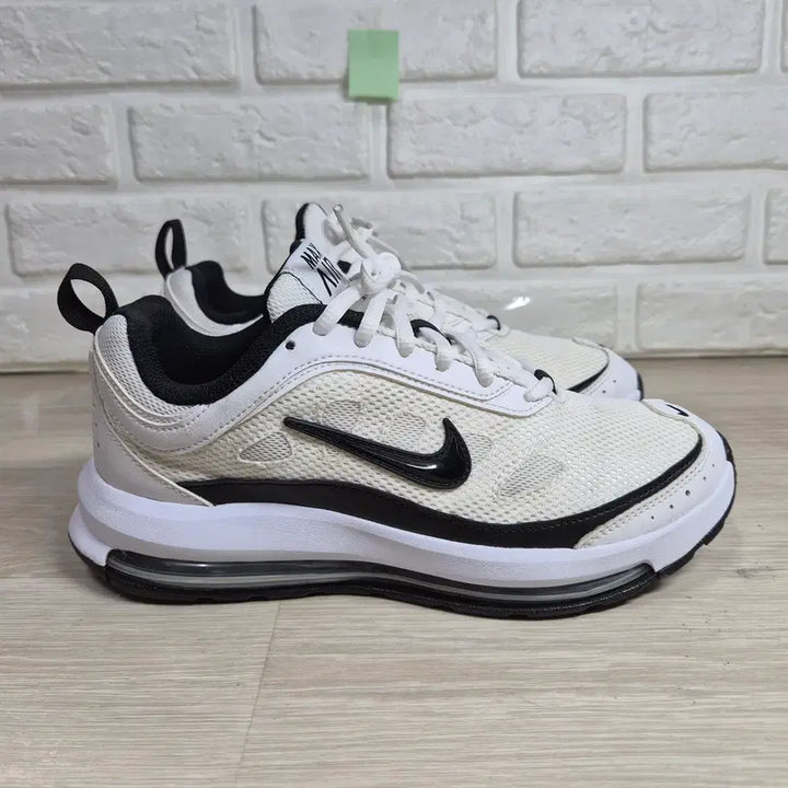 [BUNJANG] Nike Air Max AP Shoes 250mm / 나이키 에어맥스 AP 250mm