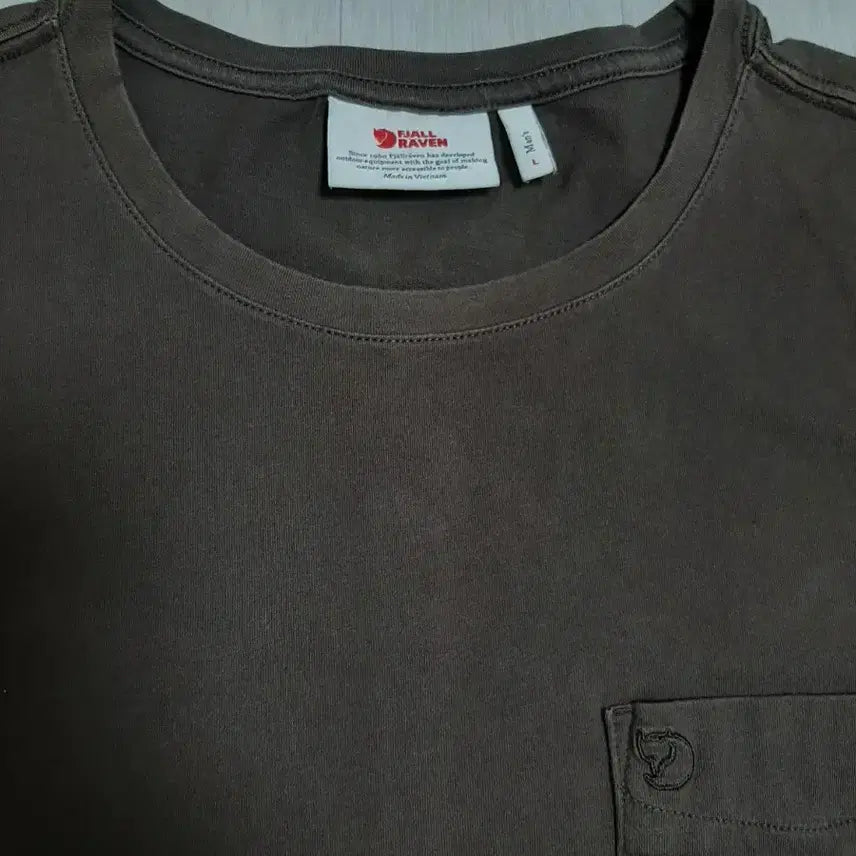 [BUNJANG] Fjällräven Pocket T-Shirt / 피엘라벤 포켓 반팔 티셔츠 (L)