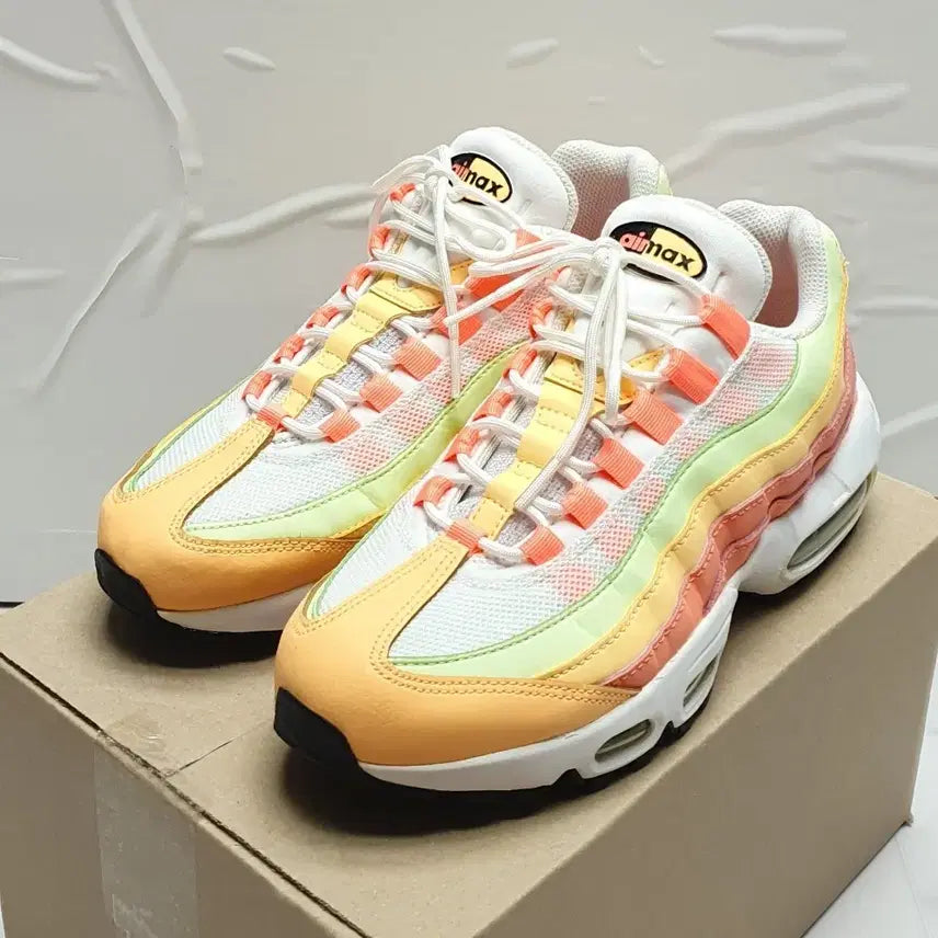 [BUNJANG] Nike Air Max 95 Melon Tint Sneakers / 나이키 에어맥스95 멜론틴트 운동화 240