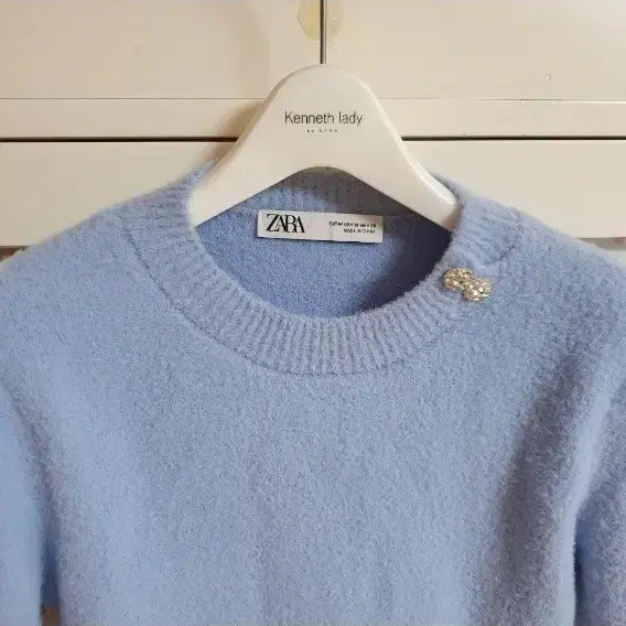 [BUNJANG] Zara Knit Sweater Puff Sleeve Button Detail / 자라 니트 스웨터/55-66