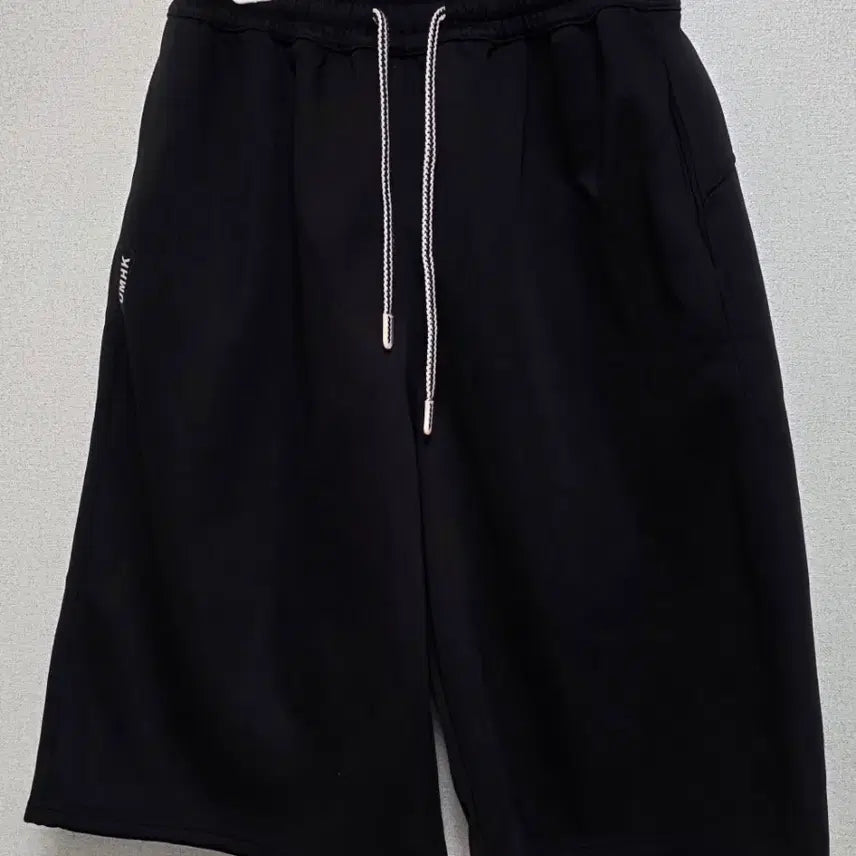 [BUNJANG] Bermuda Shorts Black / 버뮤다 반바지 블랙 (새상품) 55~77사이즈