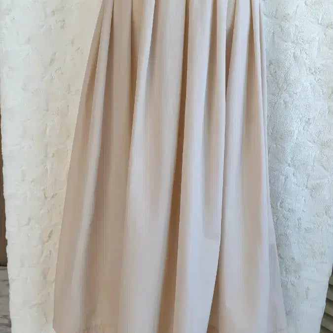 [BUNJANG] Beige Fit-and-Flare Midi Dress / 원피스 예뻐요