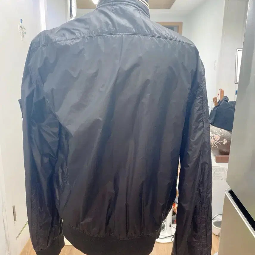 [BUNJANG] Stone Island Micro Ripstop 7 Denier Bomber Jacket / 스톤아일랜드 블랙 봄버 자켓