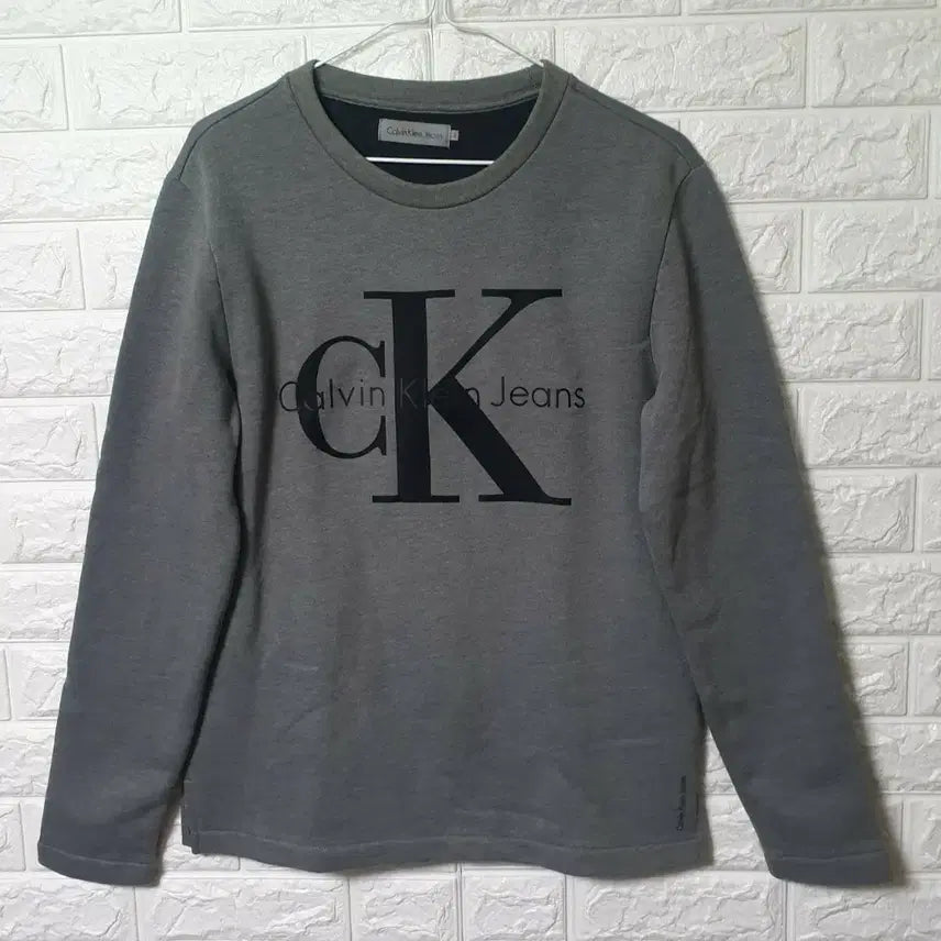 [BUNJANG] Calvin Klein Long Sleeve T-Shirt / CK캘빈클라인 긴팔티셔츠 판매합니다