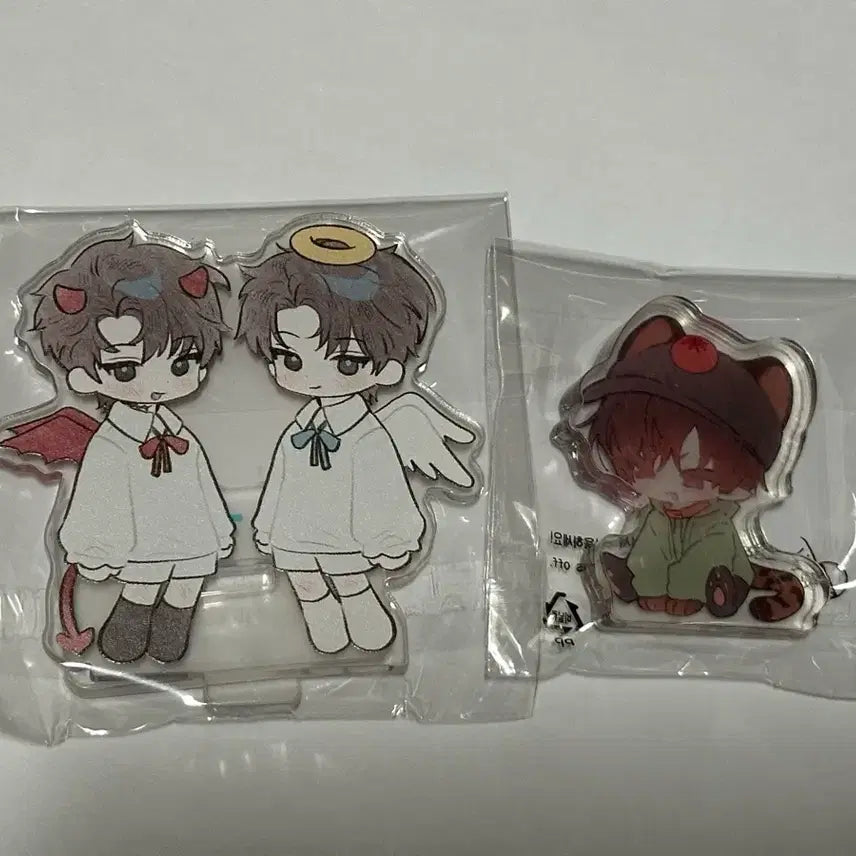 [BUNJANG] KoeDamChulGeun Rocky Choi Yoowon Acrylic Bundle Set / 괴담출근 괴출 록키님 최요원 아크릴 용샤님 최요원 아크릴 일괄 판매