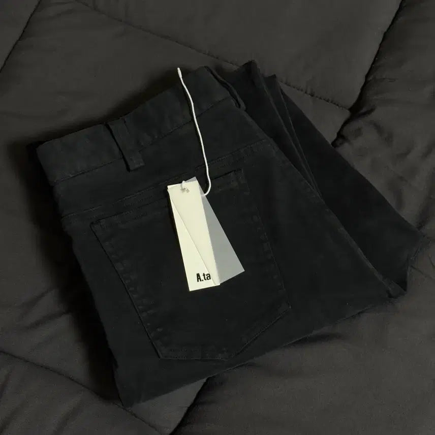 [BUNJANG] A.ta Pitched Flare Pants Black / L) 에이타 A.ta 피치드 플레어 팬츠 블랙