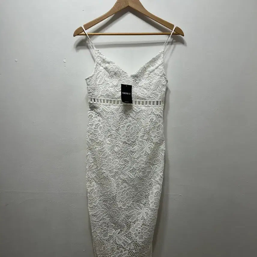 [BUNJANG] Forever 21 White Lace Dress - New, Size S / 포에버21 화이트 레이스 원피스 새상품 S