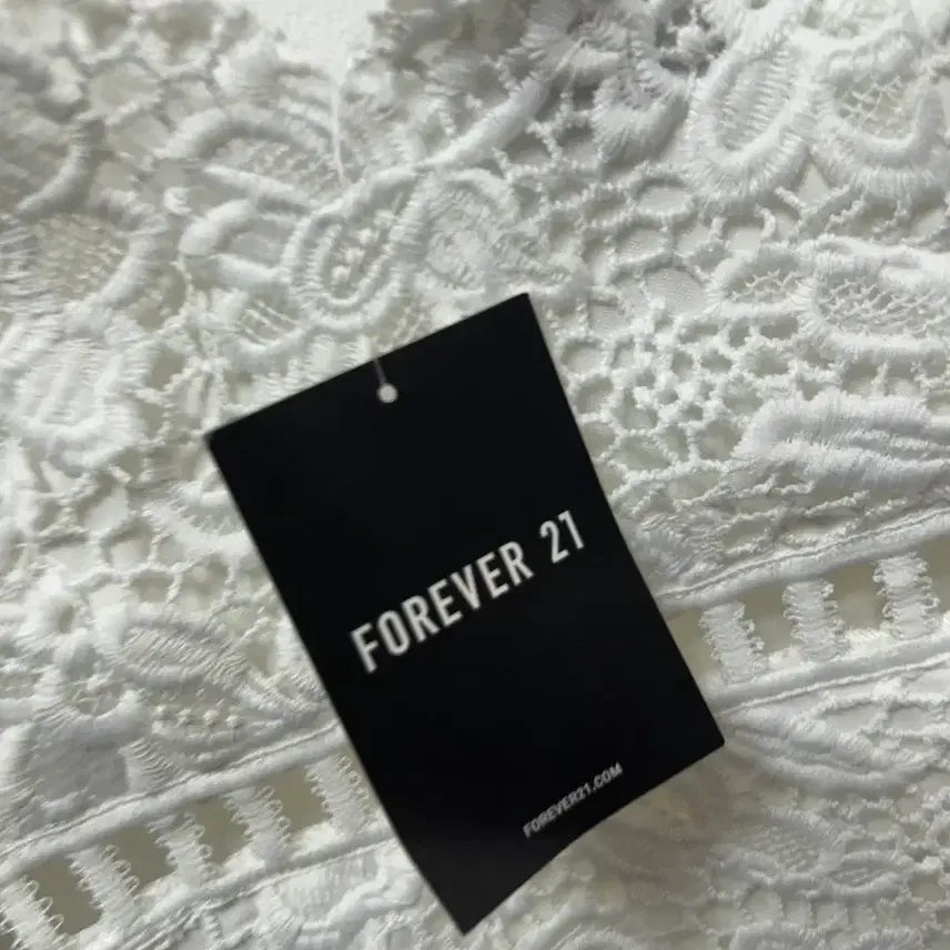 [BUNJANG] Forever 21 White Lace Dress - New, Size S / 포에버21 화이트 레이스 원피스 새상품 S