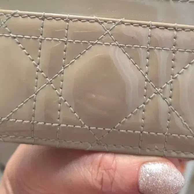 [BUNJANG] Dior Lady Dior Card Holder Beige / 디올 레이디 디올 카드지갑 베이지 정품