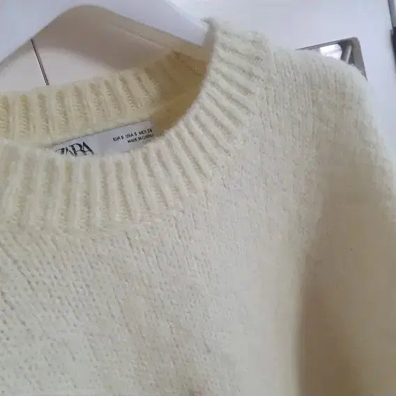 [BUNJANG] Zara Knit Sweater / 자라 니트 스웨터/66-77