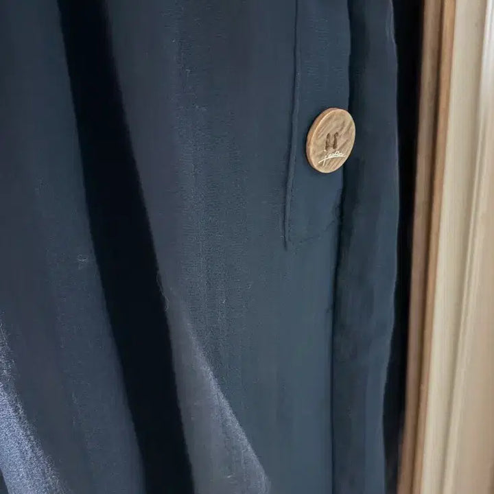 [BUNJANG] Jay Klein Wood Button Linen Wide Pants / 제이클린 나무 버튼 바지