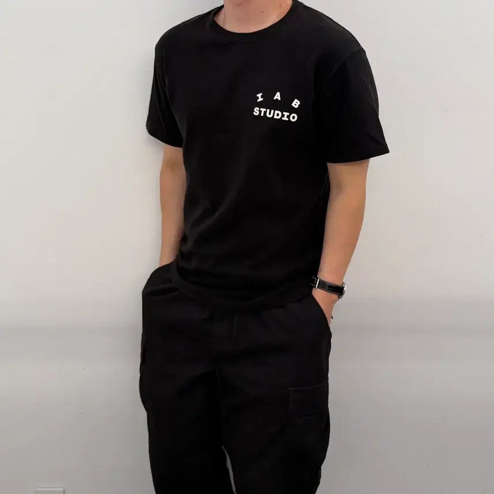 [BUNJANG] IAB Studio T-shirt Size M / 아이앱스튜디오 반팔티