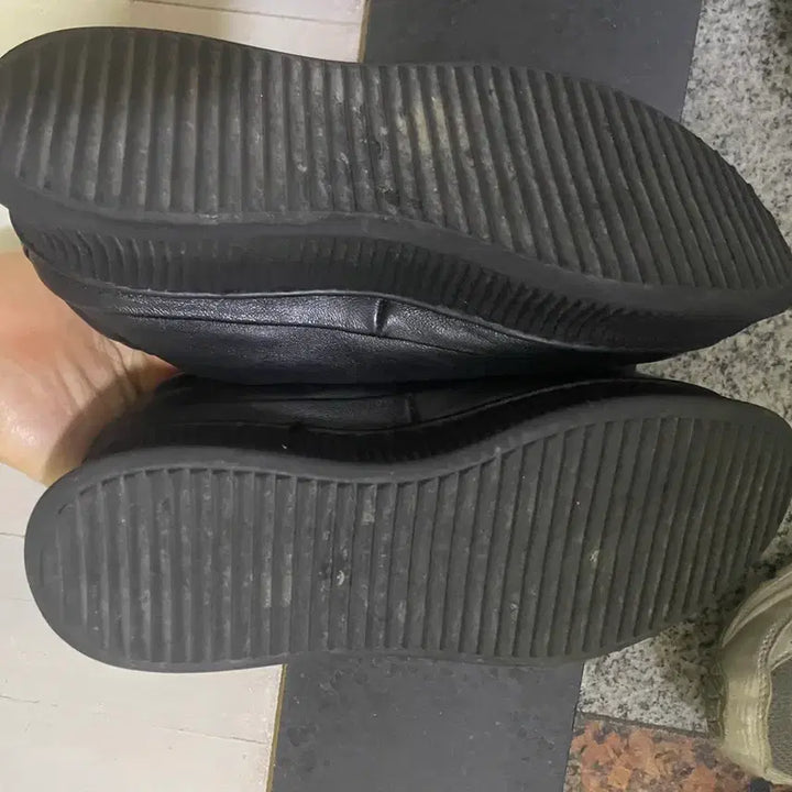 [BUNJANG] KUHO Leather Slip-on Shoes / KUHO 구호 레더 스립온 230