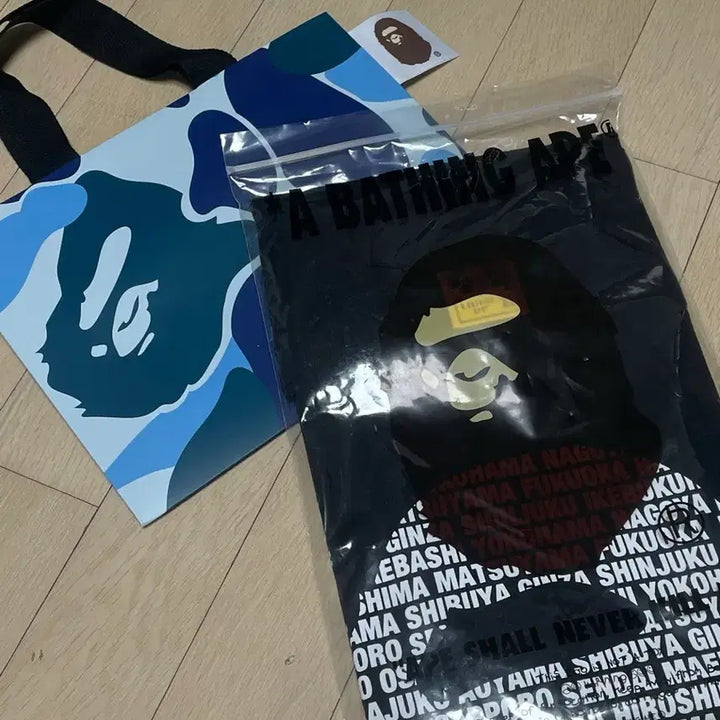 [BUNJANG] BAPE Japan Store T-shirt Black XL / 새상품)베이프 재팬 스토어 티 블랙 XL