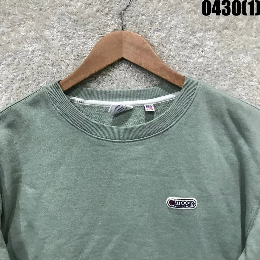 [BUNJANG] Outdoor Products Mint Crewneck Sweatshirt - Size L / 아웃도어 프로덕츠 맨투맨 티셔츠 민트 L