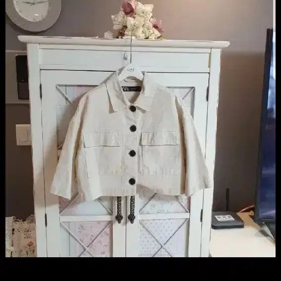[BUNJANG] Zara Denim Jacket - Ivory / 자라 데님자켓/55-66