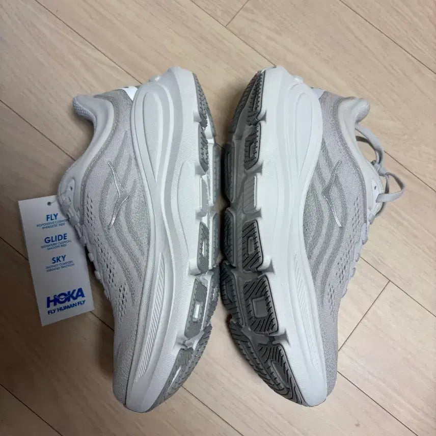 [SOLD OUT] 호카 본디 9 와이드 여성러닝화