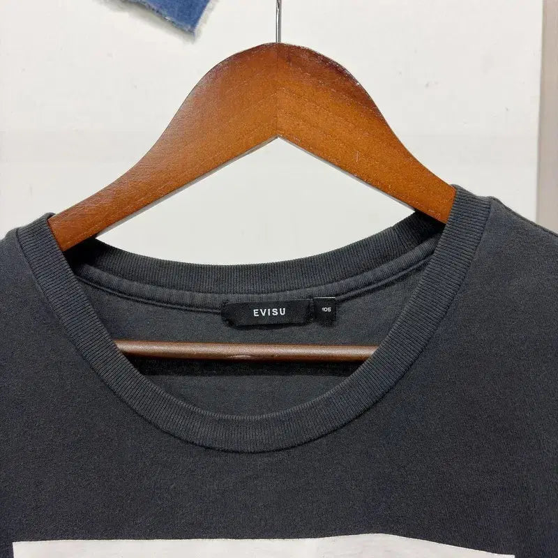 [BUNJANG] EVISU Street Casual Box Logo Printing T-Shirt / (105) 에비수 스트릿 캐주얼 박스로고 프린팅 반팔 티