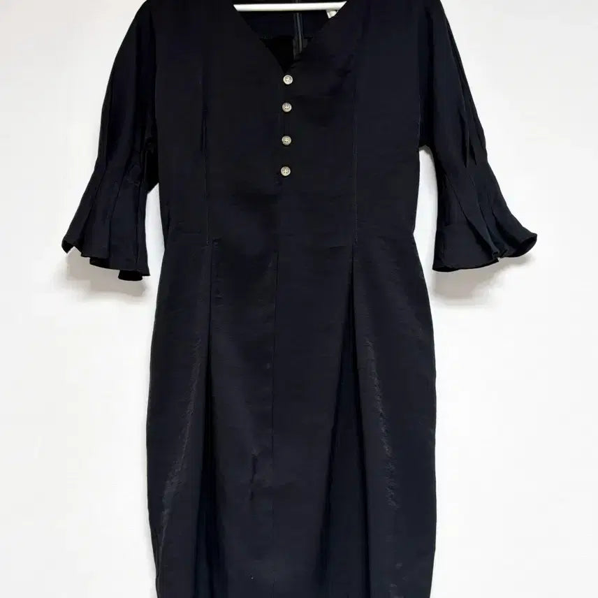 [BUNJANG] NAIN Puff Sleeve Black Slim Fit Dress (New) / ((새상품) NAIN 퍼프소매 블랙 슬림핏 원피스