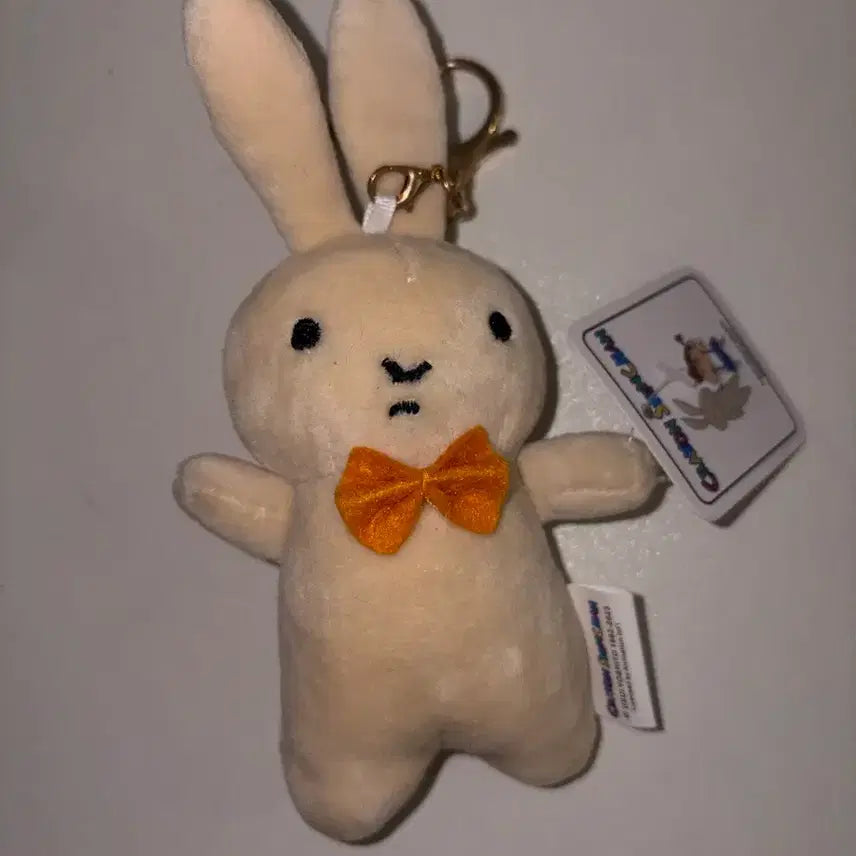 [BUNJANG] Crayon Shin-chan Misae Mom Rabbit Plush Keychain / 짱구는 못말려 유리 엄마 토끼 인형 키링