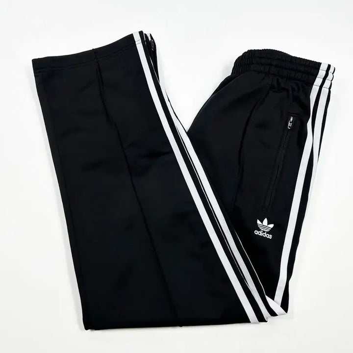 [BUNJANG] Adidas Firebird Black Track Pants / 아디다스 파이어버드 블랙 트랙 츄리닝바지 (S 여성추천)