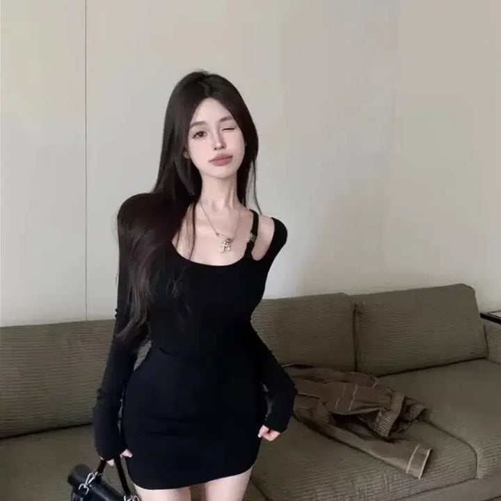[BUNJANG] Black Slim Fit Off-Shoulder Mini Dress / 당일발송) 새상품 블랙 슬림핏 오프숄더 미니원피스