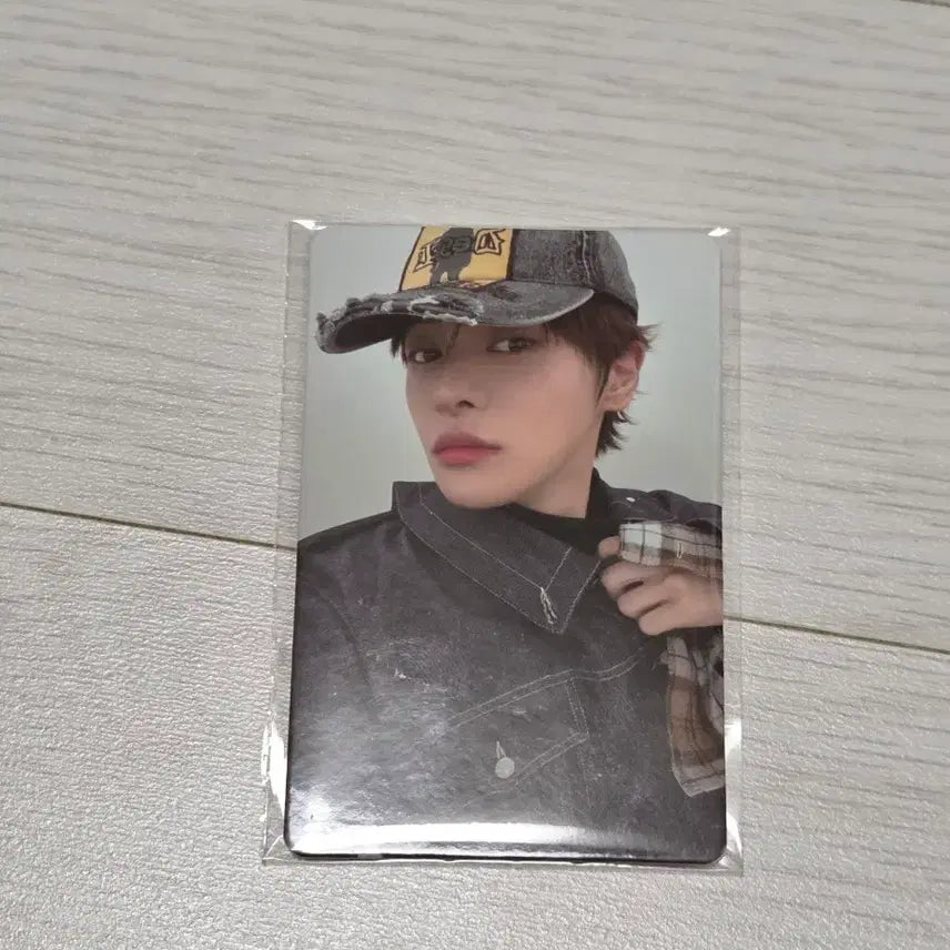 [BUNJANG] Alpaca Drive One (RD1) Elleman Group Version Photocard Rio / 알파드라이브원 알디원 엘르맨 단체버전 리오포카 양도.