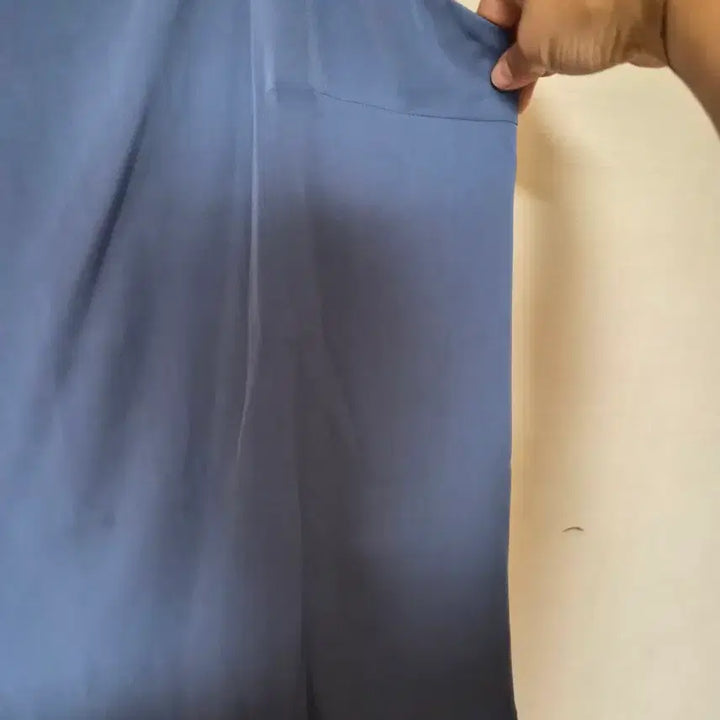 [BUNJANG] Rami Story Navy Sleeveless Blouse (Plus Size) / 빅사이즈Rami story 네이비색 나시 블라우스