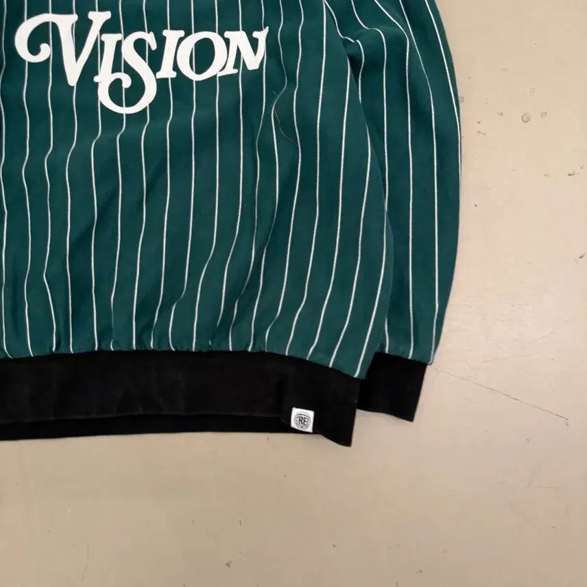 [BUNJANG] Vision Street Stripe Sweatshirt L / 비전스트릿 스트라이프 맨투맨