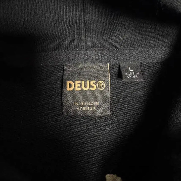 [BUNJANG] Deus Ex Machina Supporter Hoodie Zip-up / 데우스 엑스 마키나 서포터 후드집업