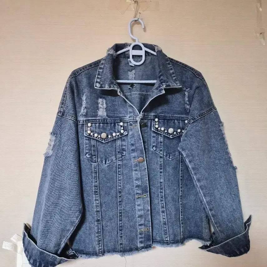 [SOLD OUT] 진주 데님 청자켓 데미지 스타일