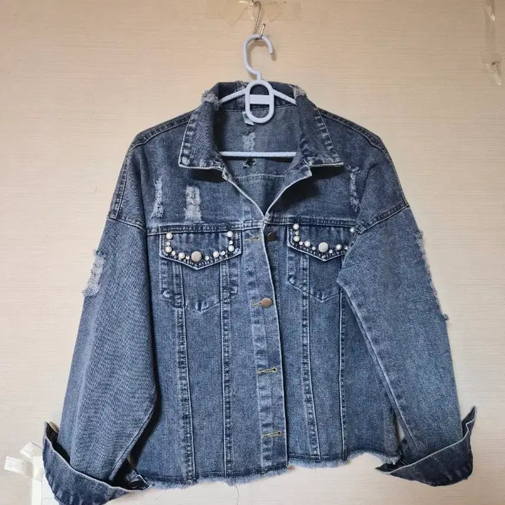 [SOLD OUT] 진주 데님 청자켓 데미지 스타일