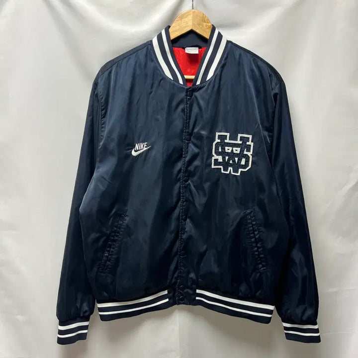 [BUNJANG] Nike Sportswear Swoosh Navy Varsity Jacket 2XL / [정품/2XL] 나이키 스포츠웨어 스우시 네이비 바시티자켓