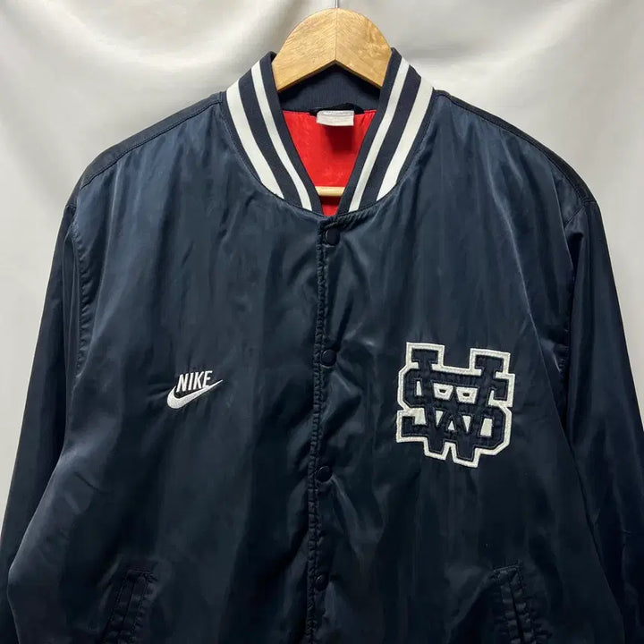 [BUNJANG] Nike Sportswear Swoosh Navy Varsity Jacket 2XL / [정품/2XL] 나이키 스포츠웨어 스우시 네이비 바시티자켓