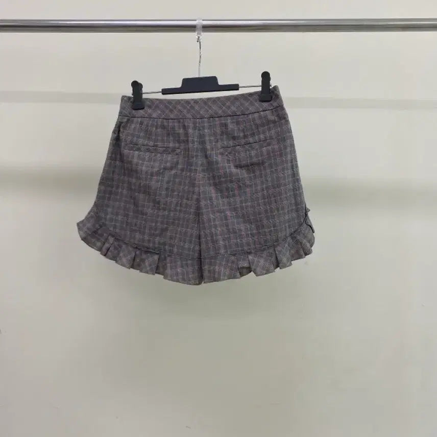 [BUNJANG] Osecon Checkered Frill Shorts / [오즈세컨] 체크무늬 프릴 반바지 ( 허리:26)