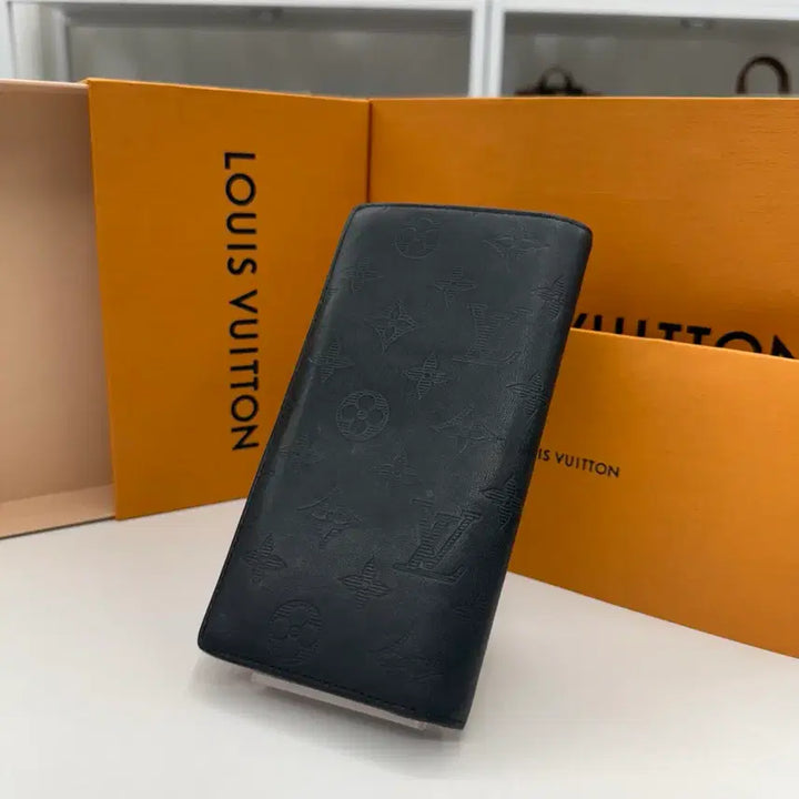 [BUNJANG] Louis Vuitton Shadow Brazza Wallet Long Wallet / [OS] 루이비통 쉐도우 브라짜 월릿 장지갑