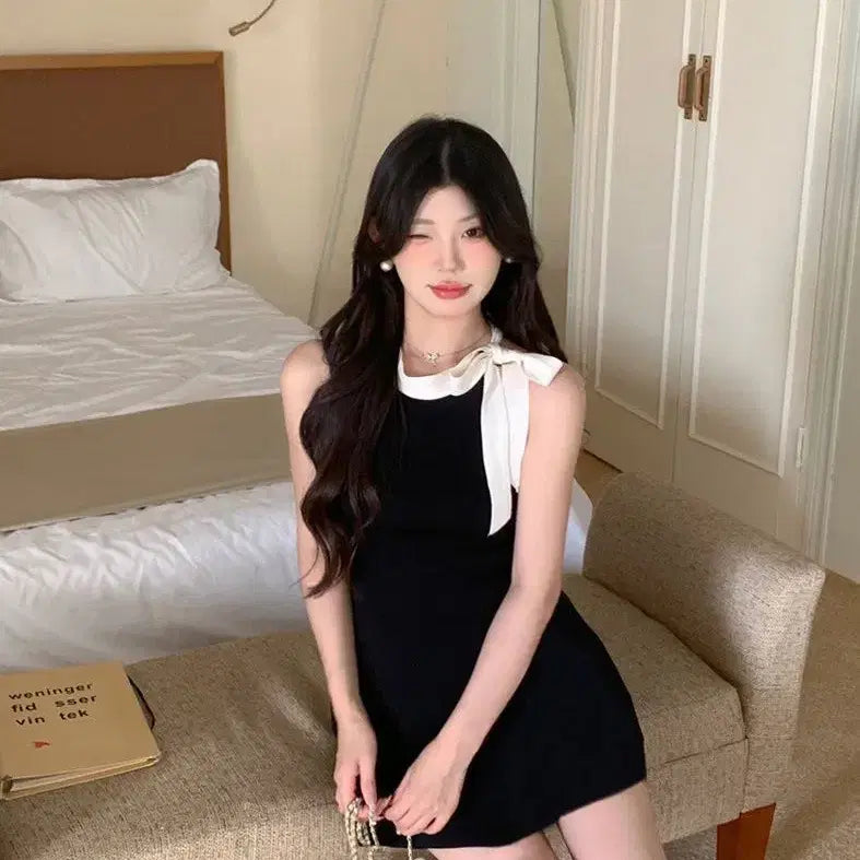[BUNJANG] Colorblock Ribbon Halterneck Mini Dress / 당일발송) 새상품 배색 리본 홀터넥 미니원피스