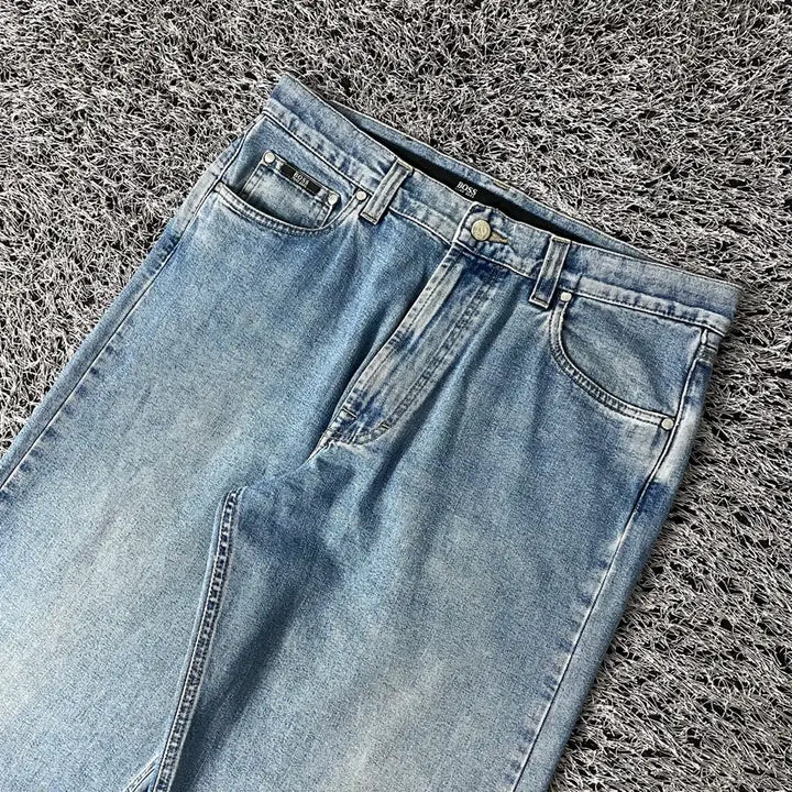 [BUNJANG] Hugo Boss Vintage Denim Pants / BOSS 휴고보스 빈티지 데님 팬츠 청바지 32-33