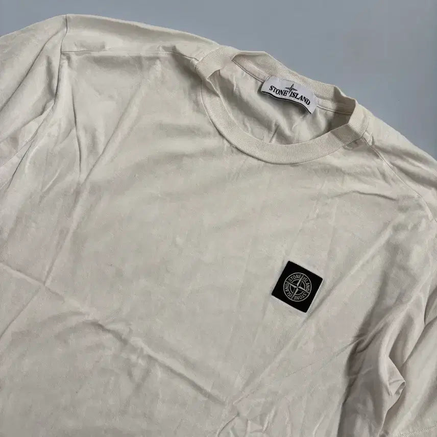 [BUNJANG] Stone Island Short Sleeve T-Shirt - Size M / 스톤아일랜드 반팔 티셔츠