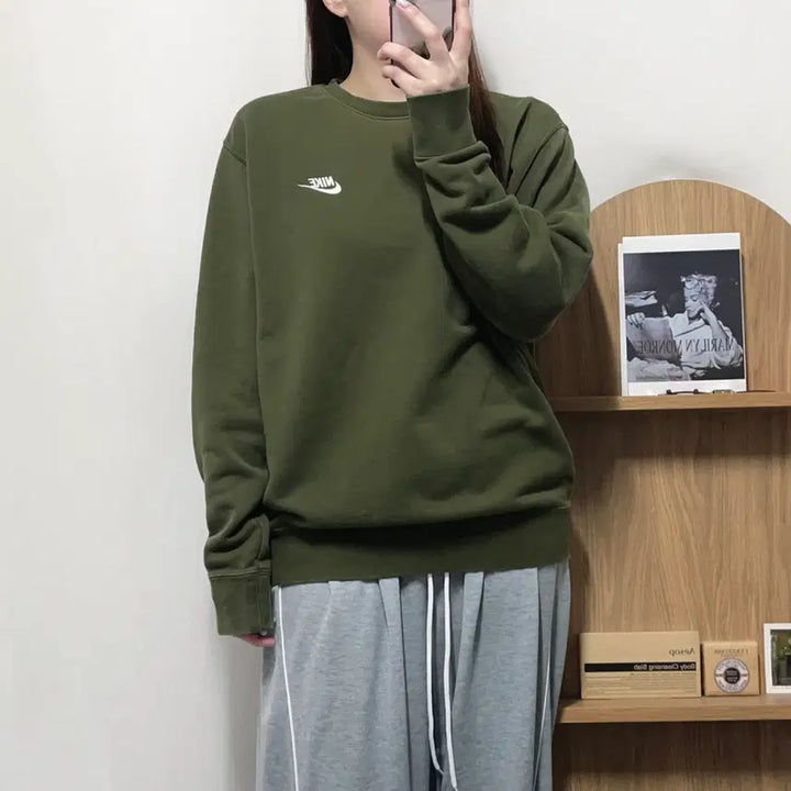 [BUNJANG] Nike Khaki Futura Sweatshirt - Size L / [정품] 나이키 카키 푸츄라 맨투맨 [ L ]