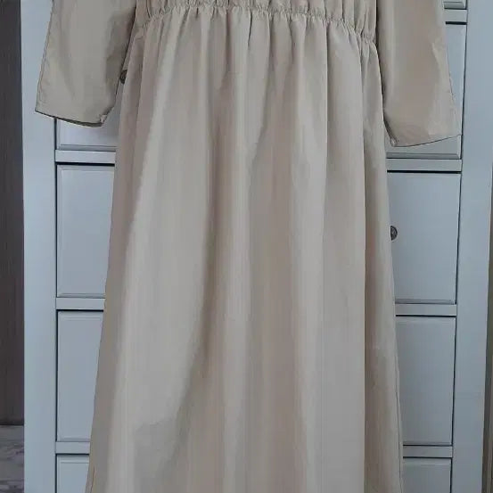 [BUNJANG] Beige Midi Dress with 3-Tiered Waist Banding / 베이지원피스 예뻐요~
